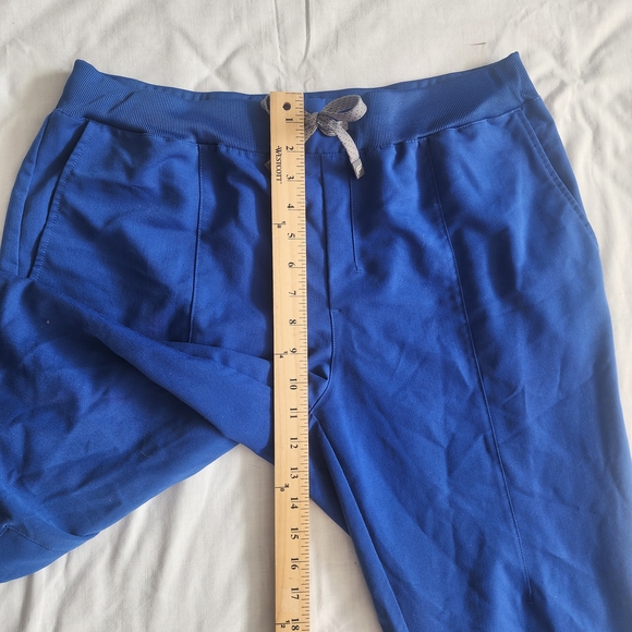 Fabletics Scrub Pants Womens Size L Royal Blue Cargo Pocket Drawstring - Picture 10 of 11
